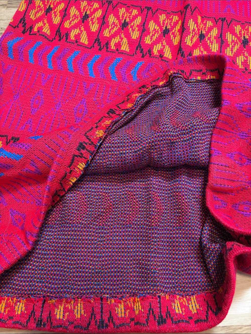 Vibrant Red Patterned Knit Maxi Skirt - Picture 12 of 13
